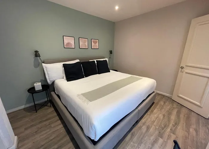 Miiro Apartment