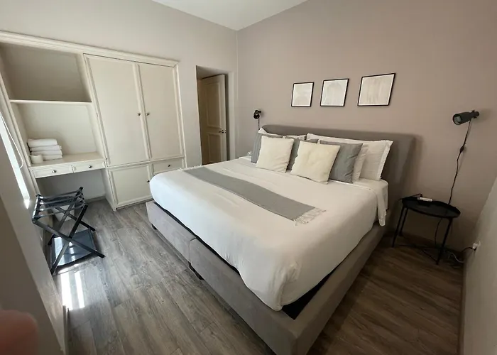 Miiro Apartment *